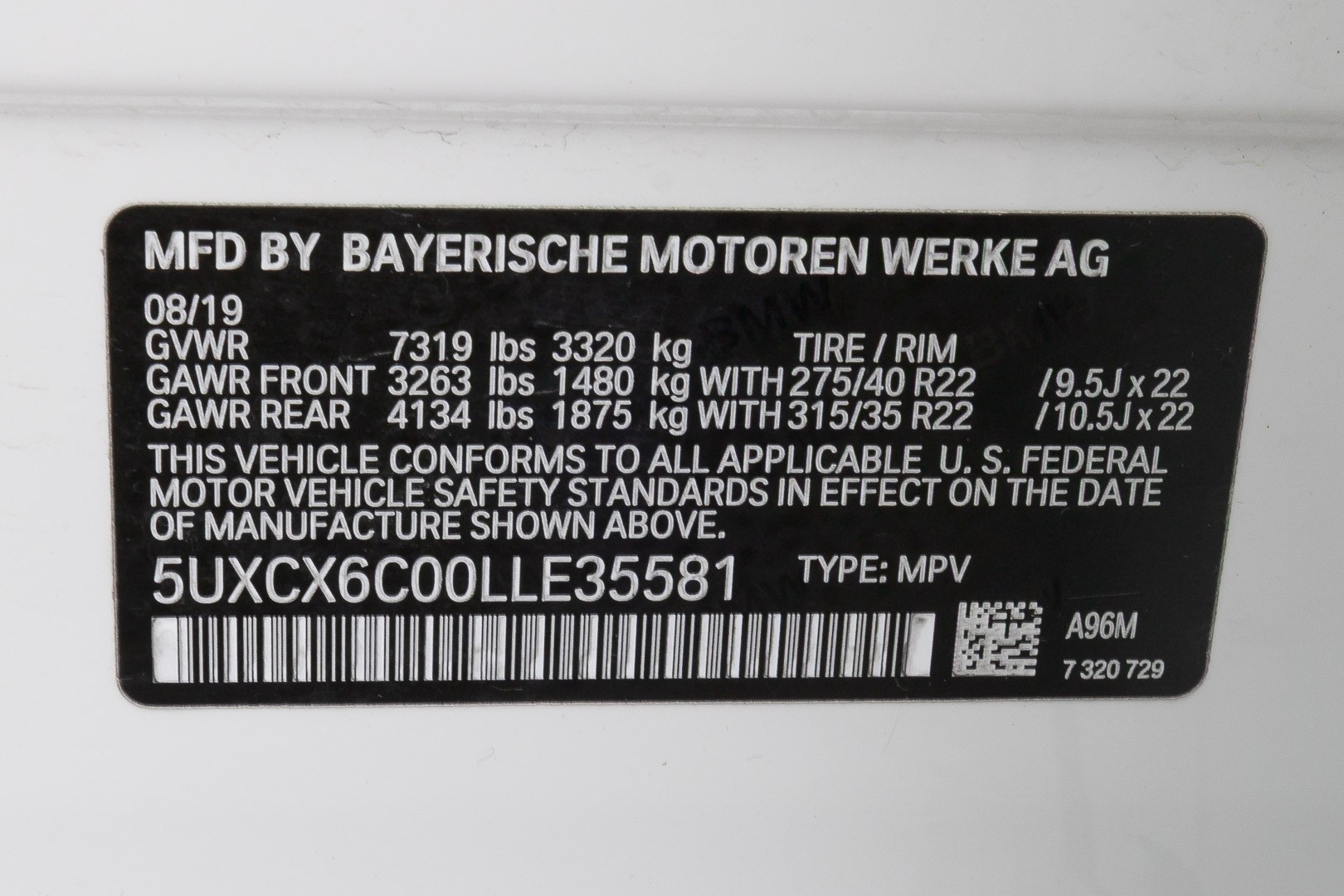 Vehicle image 22 of 34