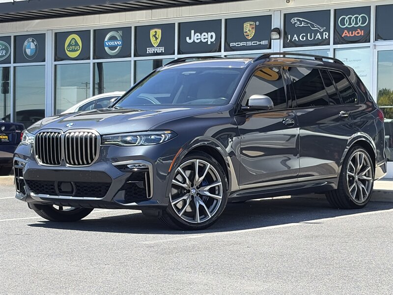 2020 BMW X7 M50i Image 1 of 46