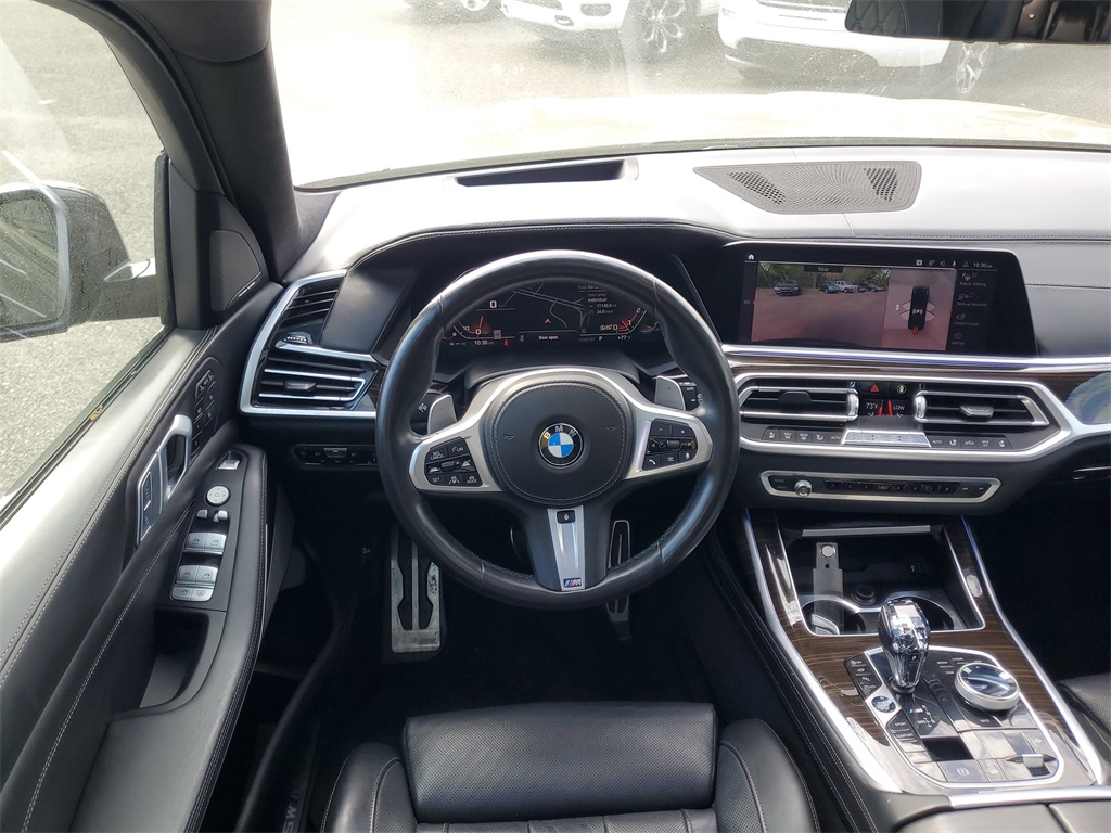 Vehicle image 14 of 40