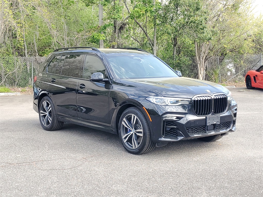 Vehicle image 5 of 40
