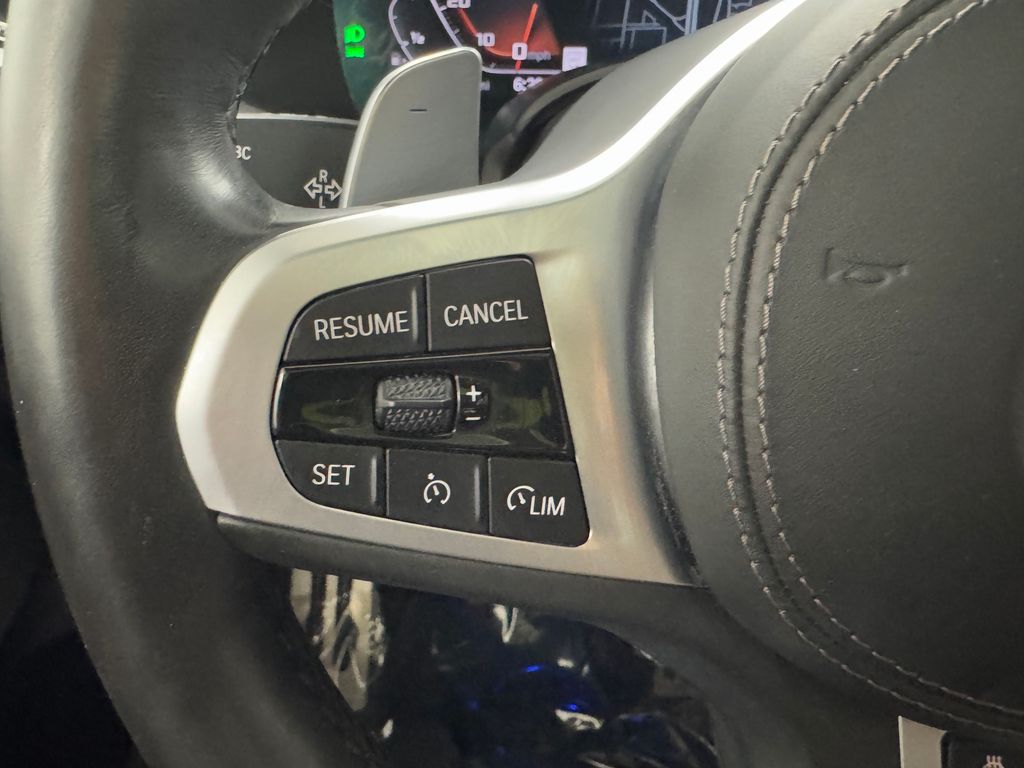 Vehicle image 24 of 44
