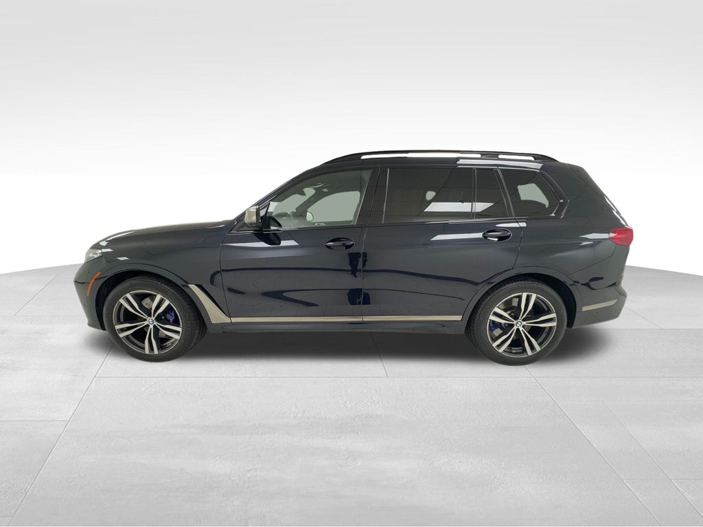 Vehicle image 8 of 44