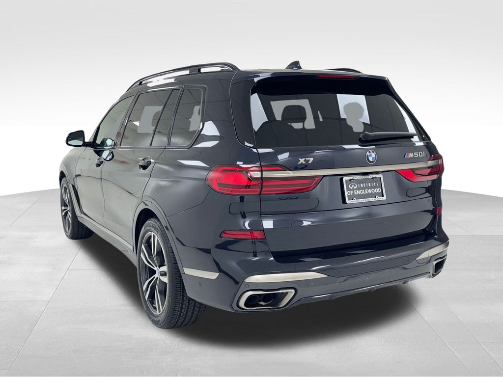 Vehicle image 7 of 44