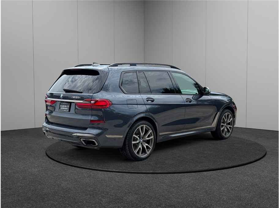 Vehicle image 5 of 56