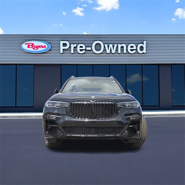 Vehicle image 2 of 29
