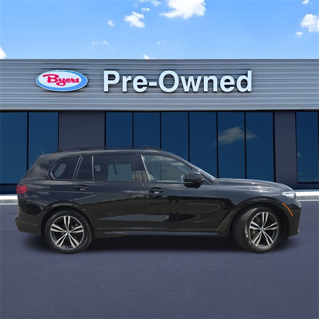 Vehicle image 4 of 29