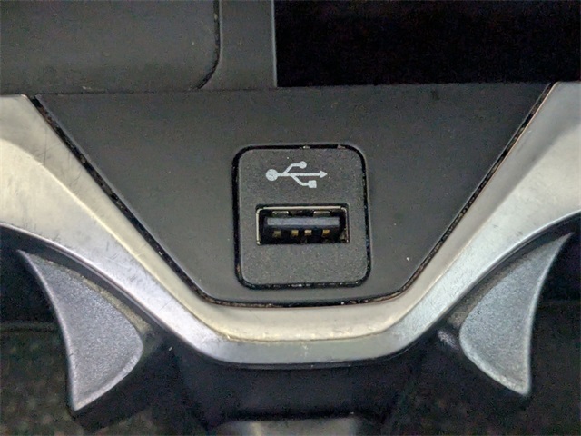 Vehicle image 26 of 44