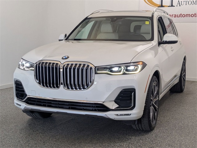 Vehicle image 1 of 44