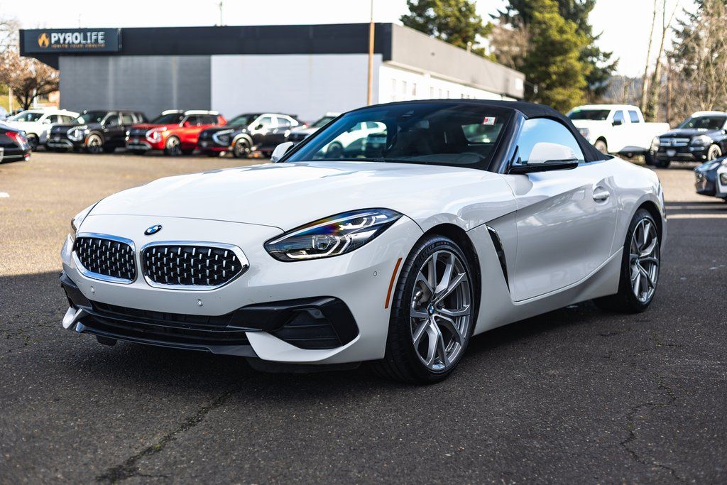 2020 BMW Z4 sDrive30i Image 1 of 33