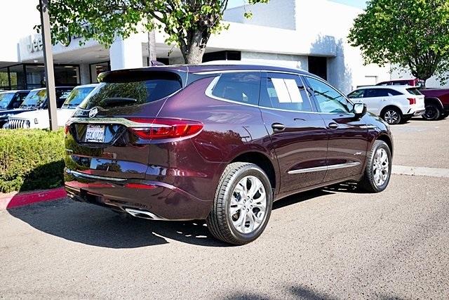 Vehicle image 7 of 40