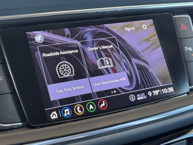 Vehicle image 31 of 64