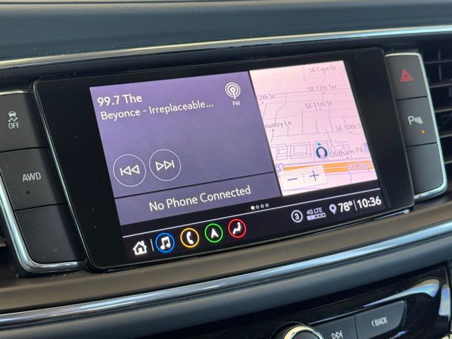Vehicle image 22 of 64