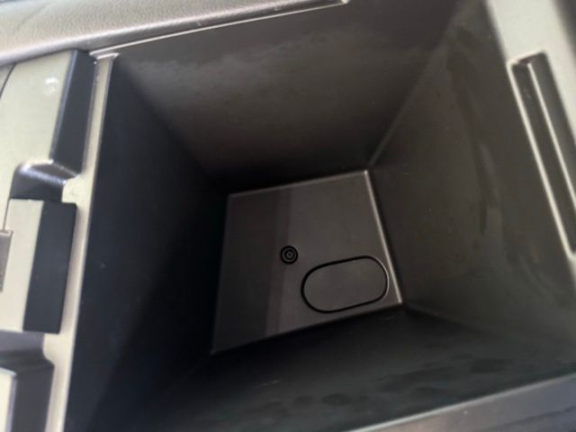 Vehicle image 51 of 64