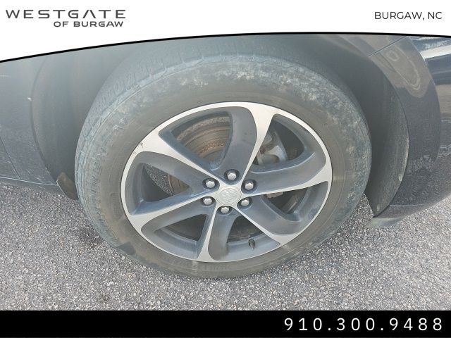 Vehicle image 19 of 20