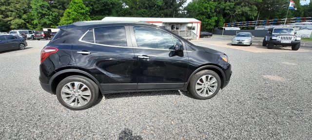Vehicle image 4 of 25