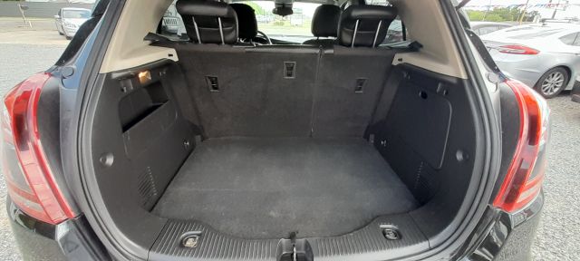 Vehicle image 20 of 25
