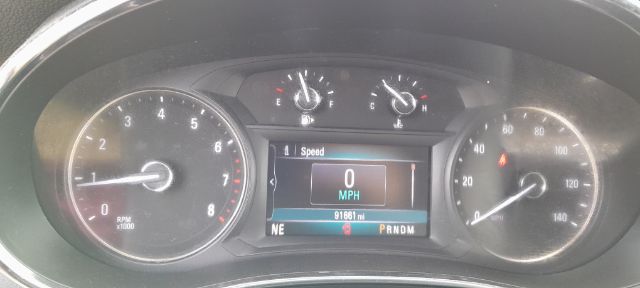 Vehicle image 9 of 25