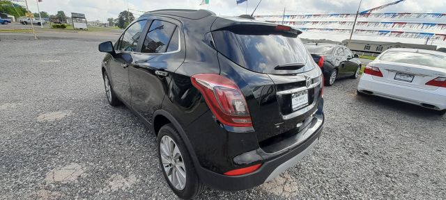 Vehicle image 6 of 25