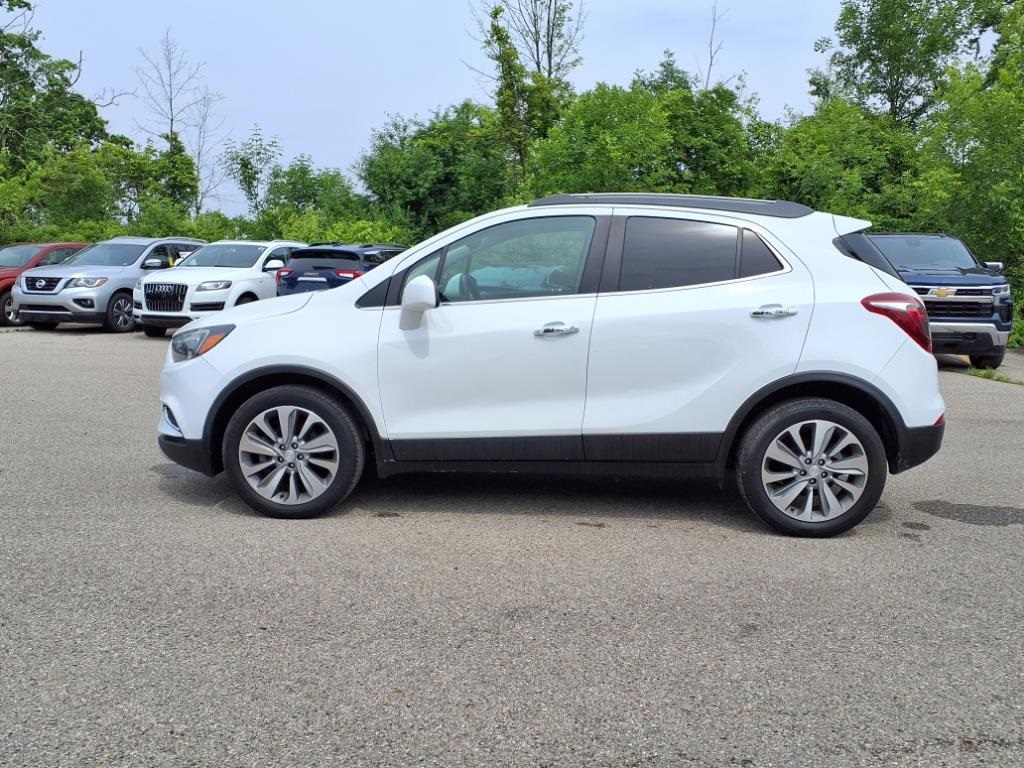 Vehicle image 7 of 21