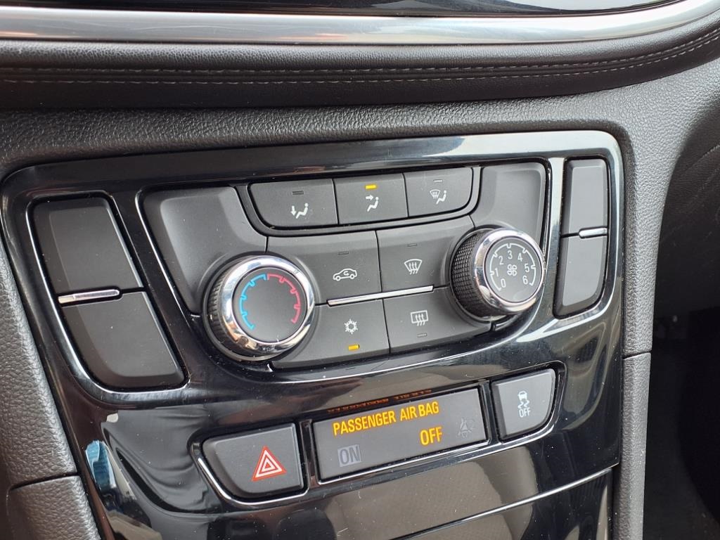 Vehicle image 21 of 21