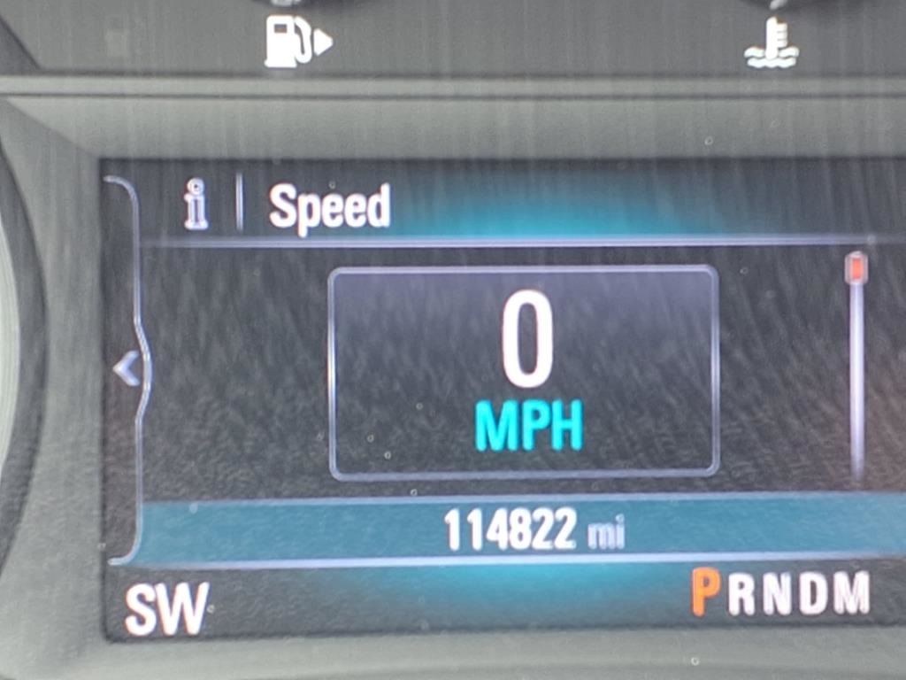 Vehicle image 14 of 21