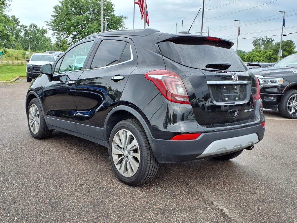 Vehicle image 6 of 26