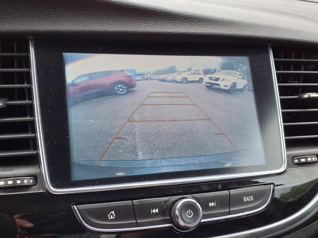 Vehicle image 15 of 26