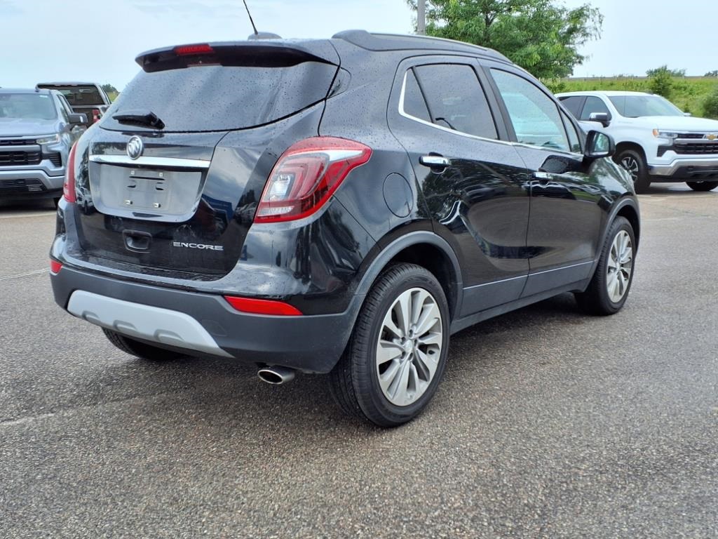 Vehicle image 4 of 26