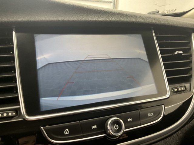 Vehicle image 8 of 38