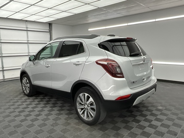 Vehicle image 6 of 38