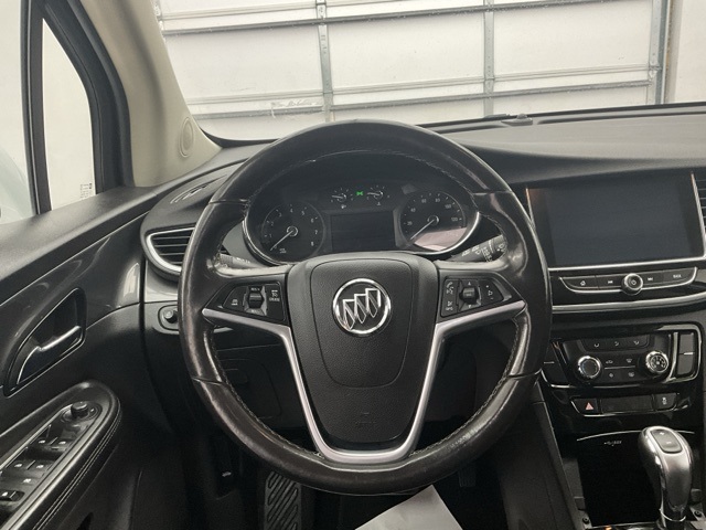 Vehicle image 11 of 38