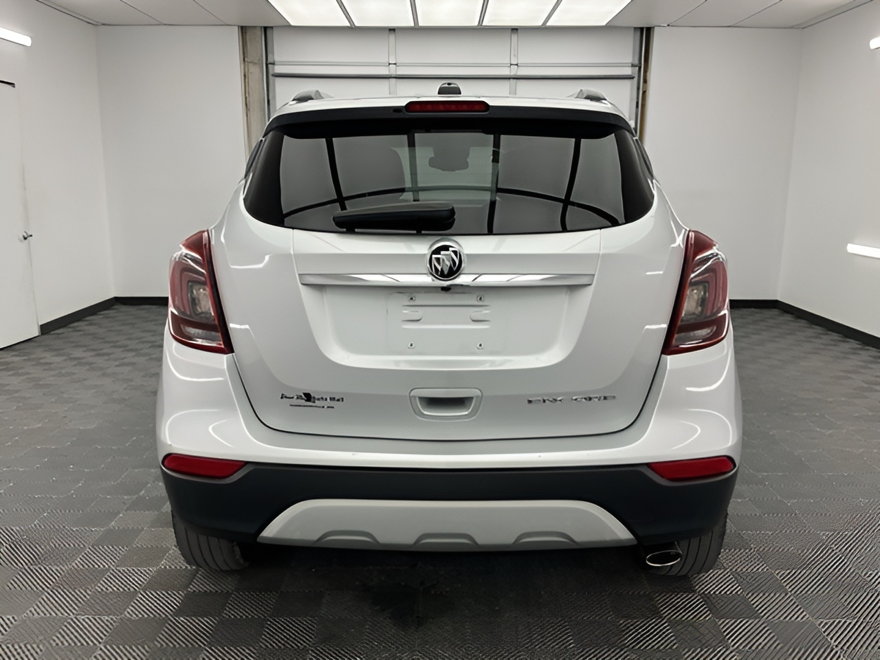 Vehicle image 37 of 38