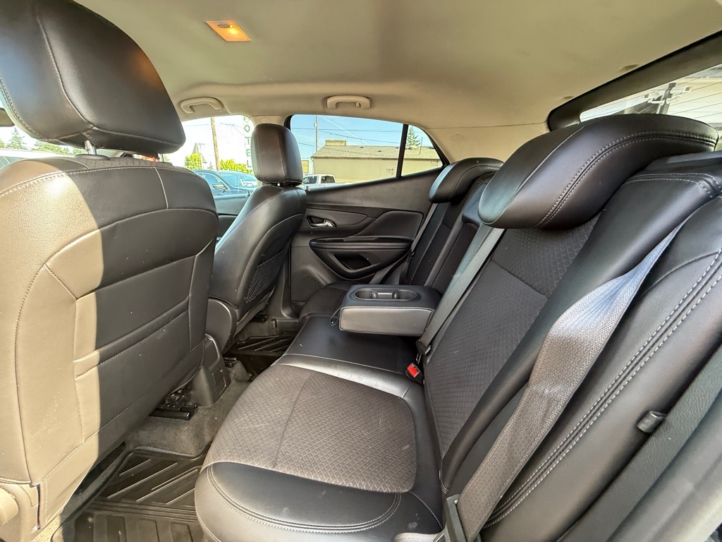 Vehicle image 12 of 34
