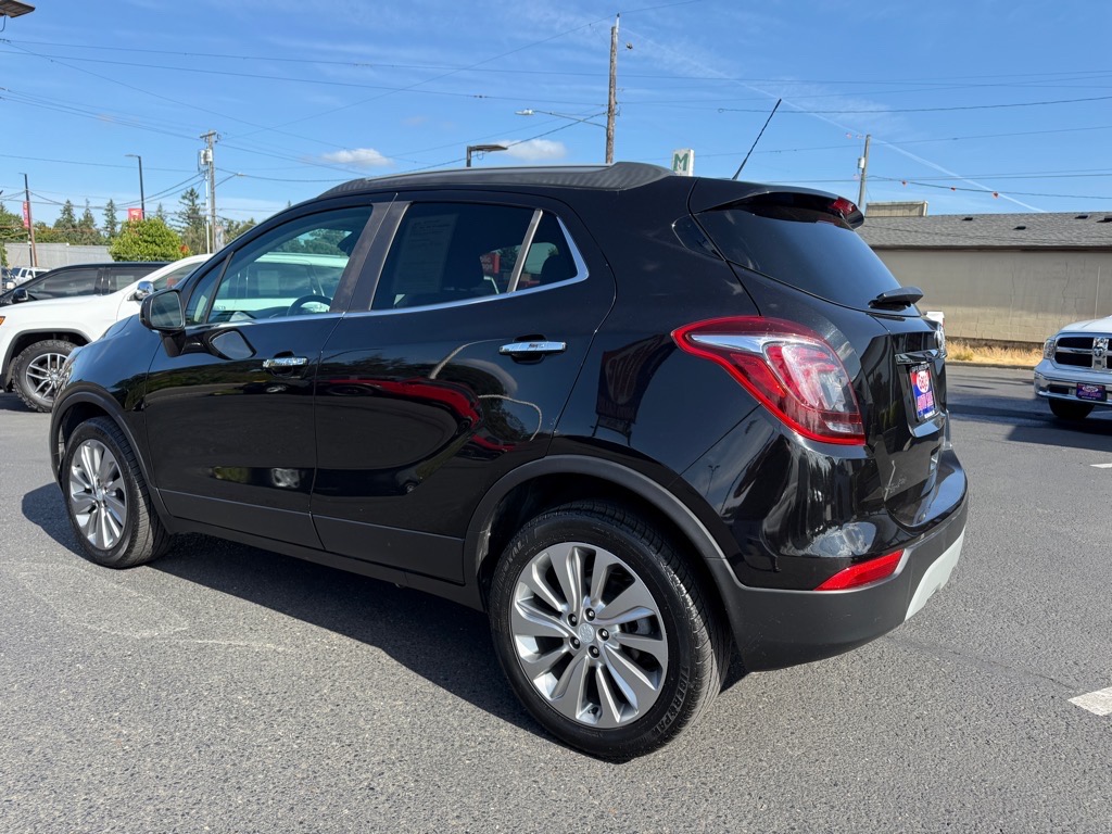 Vehicle image 9 of 34