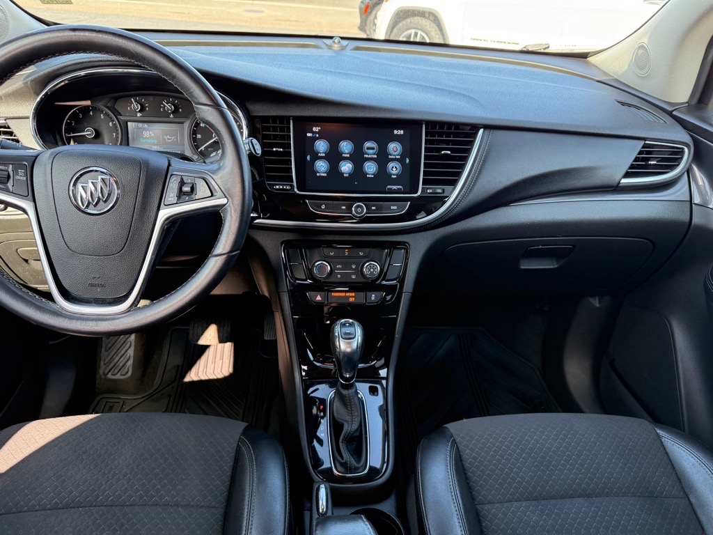 Vehicle image 13 of 34