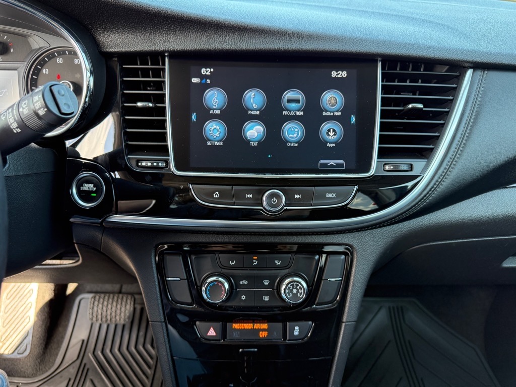 Vehicle image 20 of 34