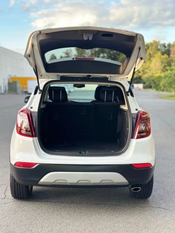 2020 Buick Encore Preferred Image 16 of 40