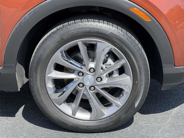 Vehicle image 7 of 27