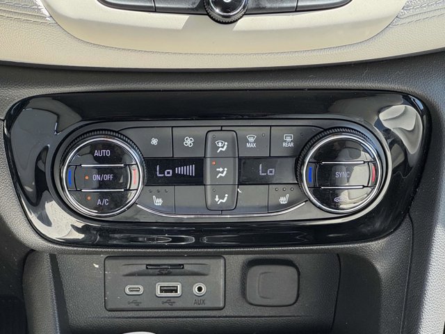 Vehicle image 26 of 27