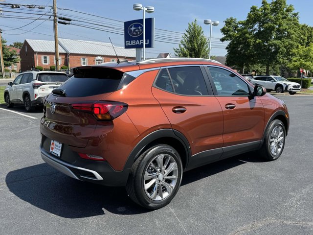 Vehicle image 4 of 27