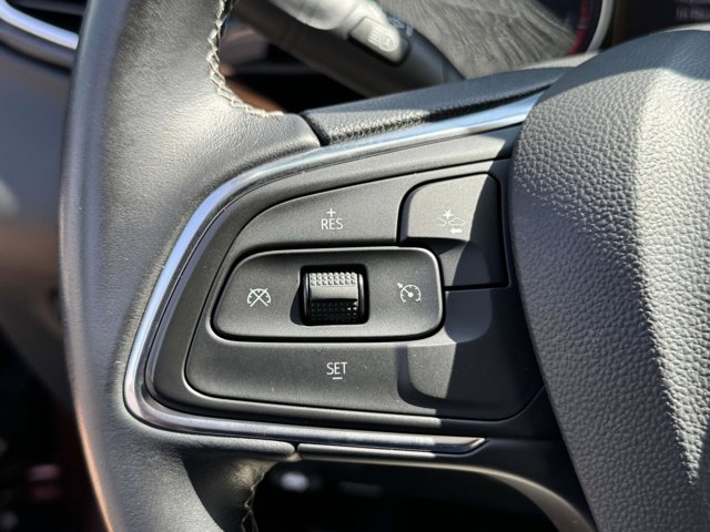 Vehicle image 22 of 27