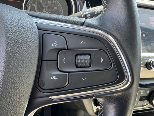 Vehicle image 24 of 27