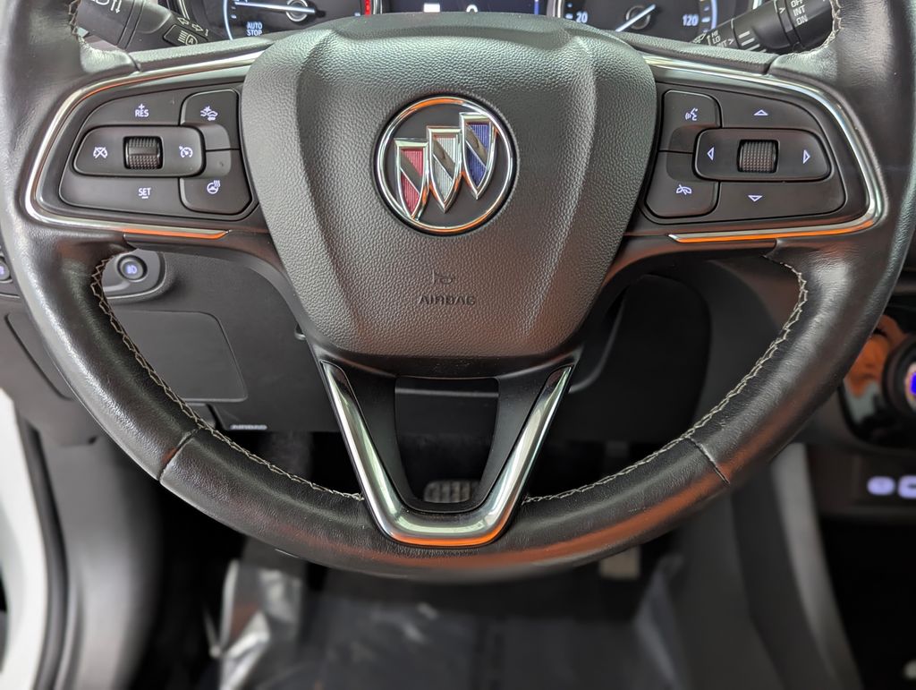 Vehicle image 13 of 37