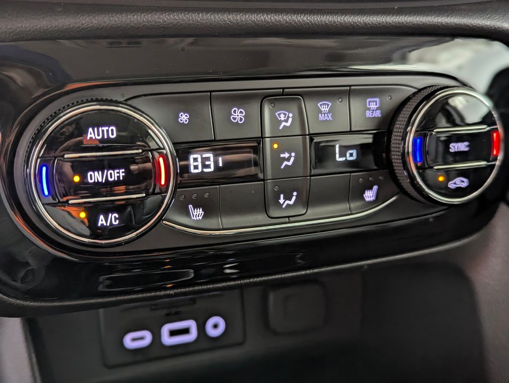 Vehicle image 18 of 37