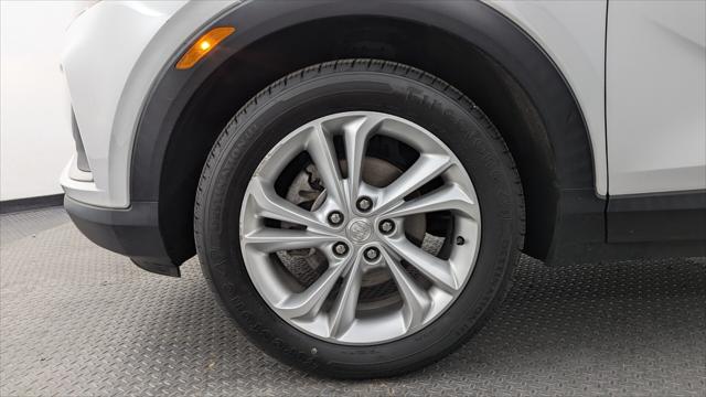 Vehicle image 11 of 31