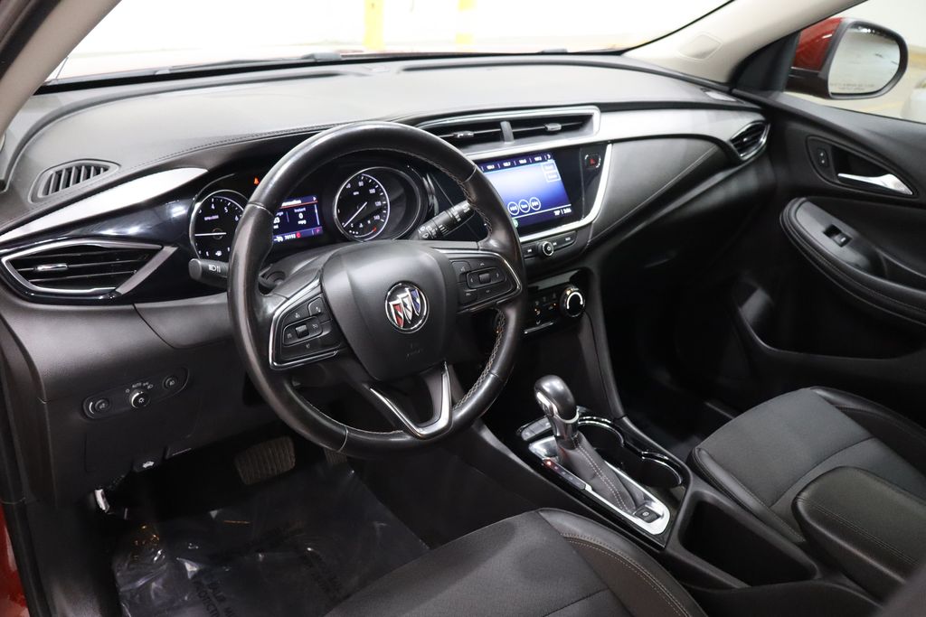 Vehicle image 17 of 35