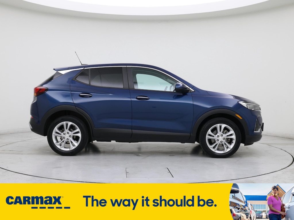 Vehicle image 4 of 27