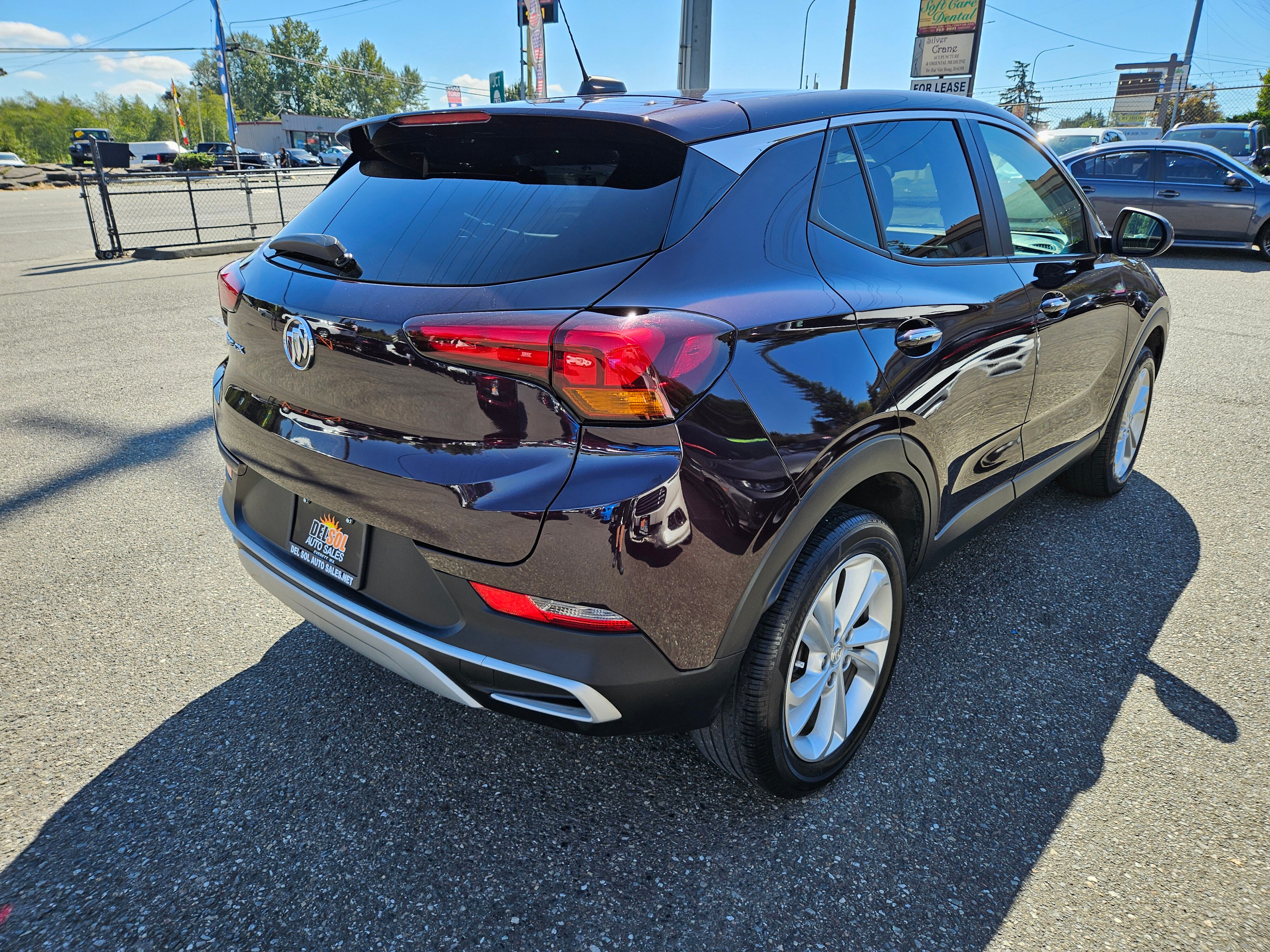 2020 Buick Encore GX Preferred Image 3 of 25