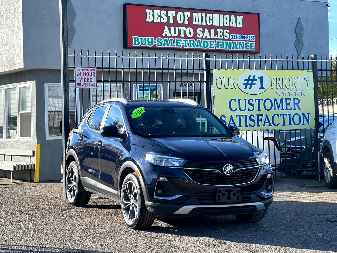 Vehicle image 4 of 15