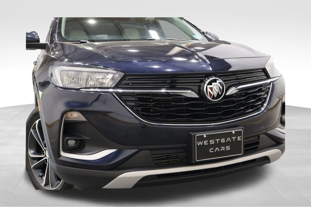 Vehicle image 4 of 38